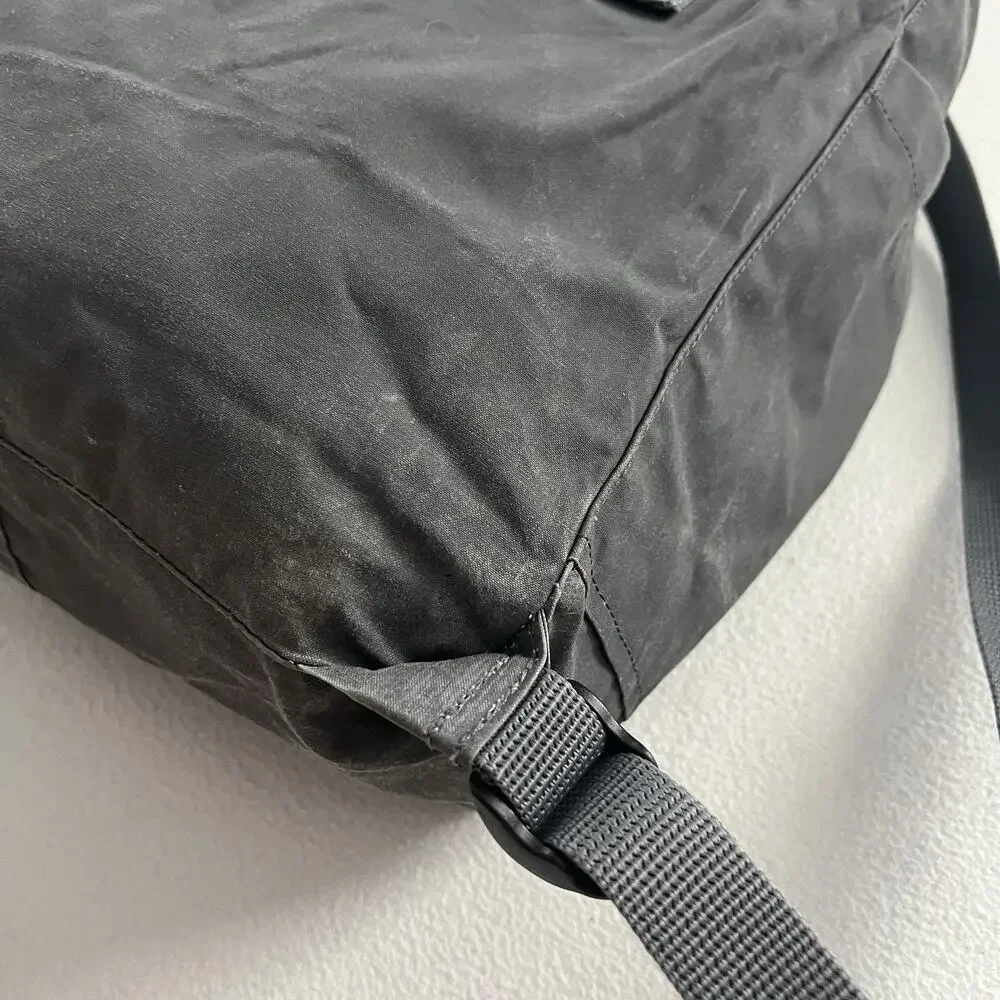 Fjallraven Kanken Backpack Super Grey 23510 Sweden Outdoor Travel Utility Pack